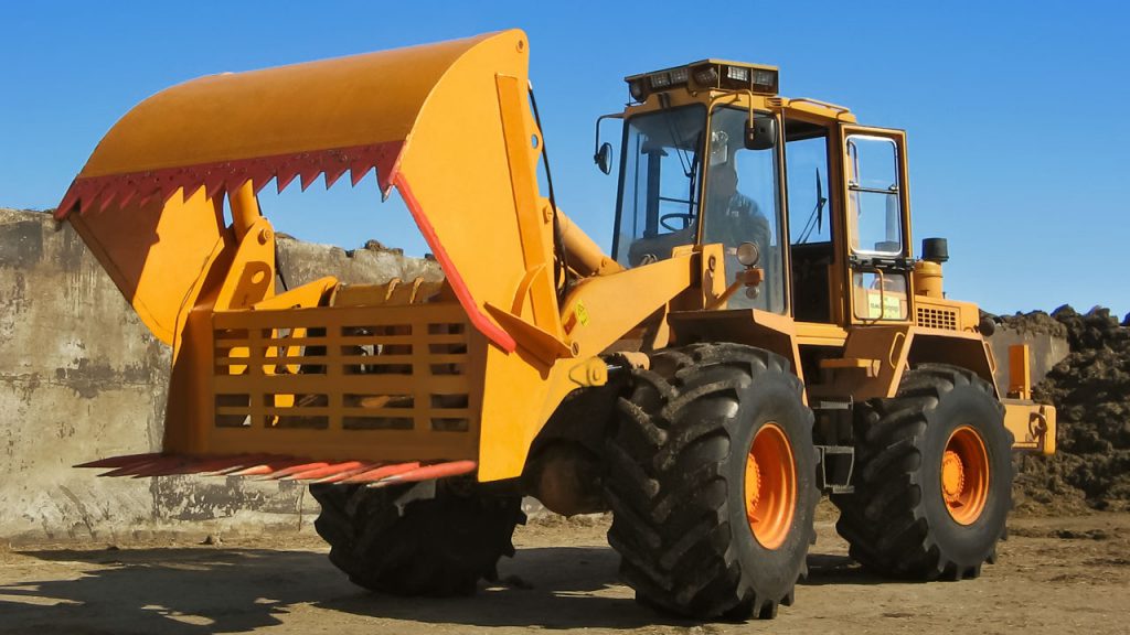 Универсальный погрузчик Амкодор 352С